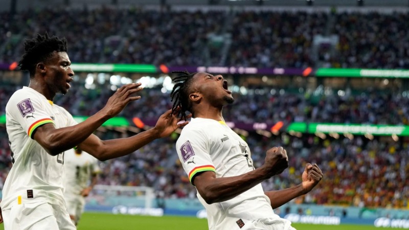 ghana-beats-south-korea-3-2-in-qatar-world-cup-game-800x450